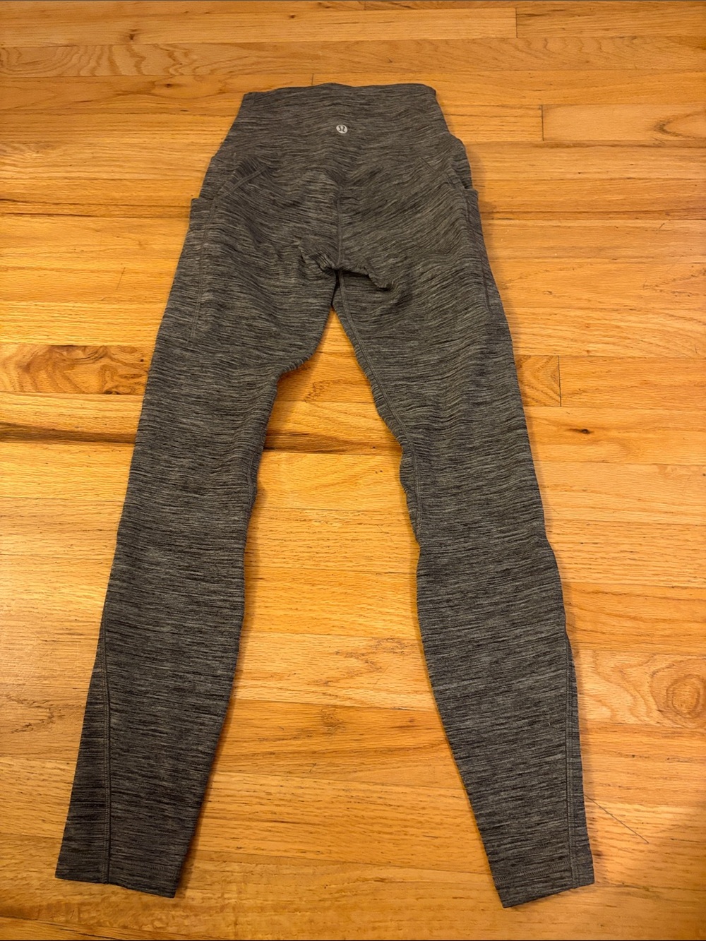 lululemon athletica women’s Heathered Charcoal align pants